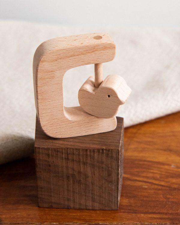 Hochet oiseau en bois handmade
