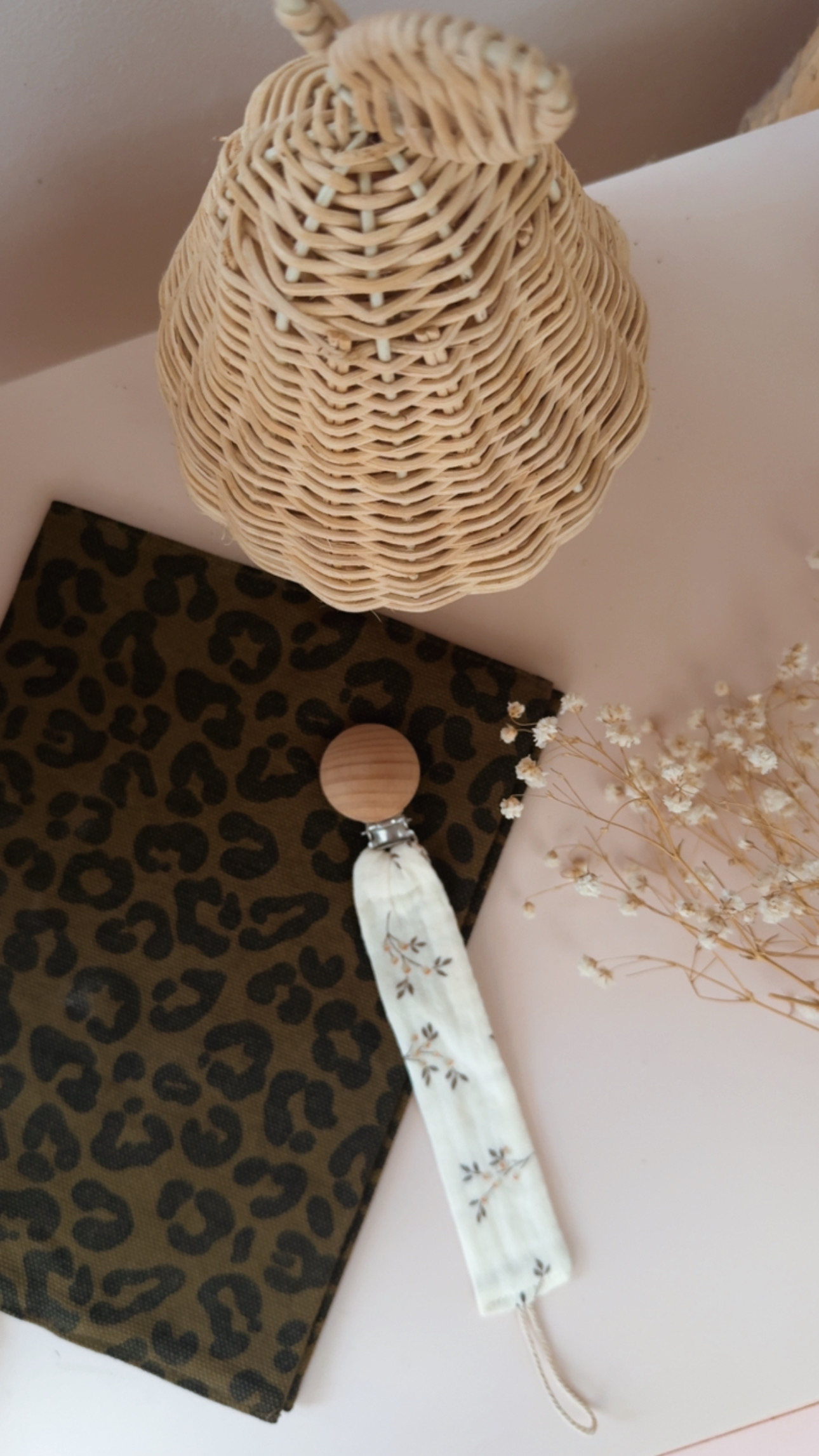 Attache-suçette en coton bio - Romy – Image 2