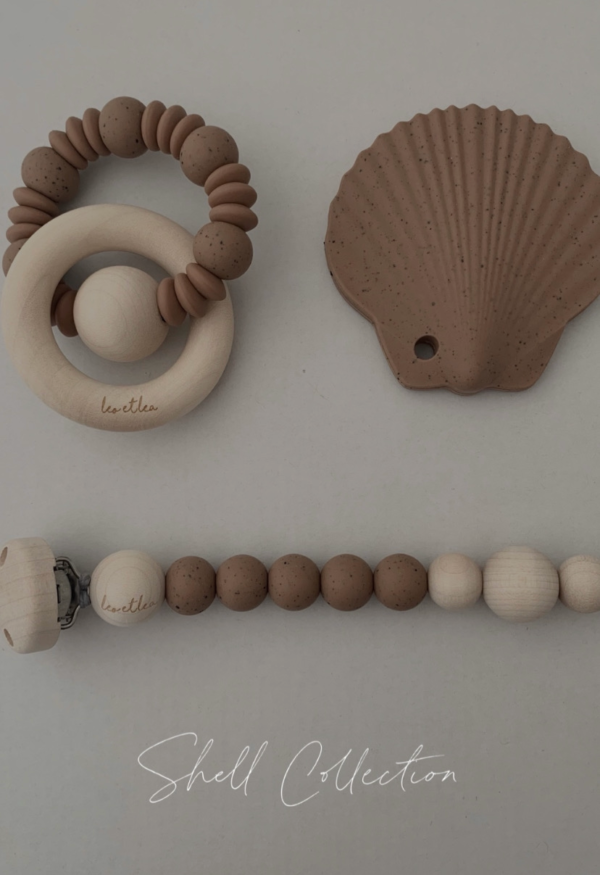 Anneau de dentition handmade Shell Luna - Terre