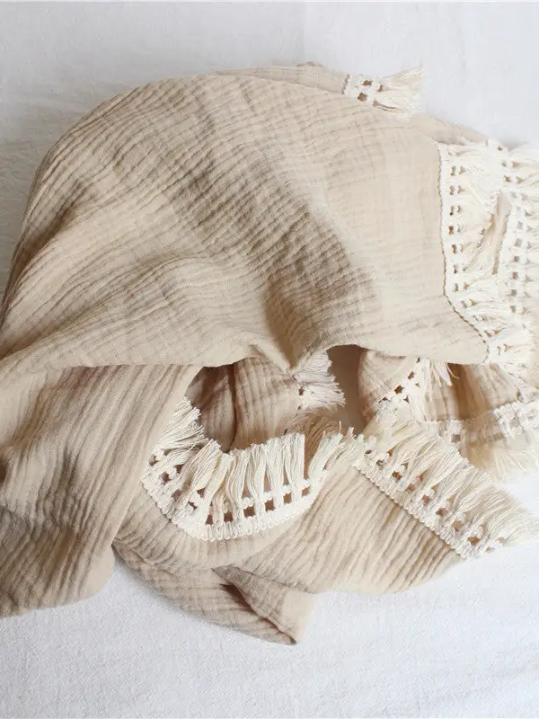 Couverture frangée bohème handmade en mousseline de coton bio l Beige