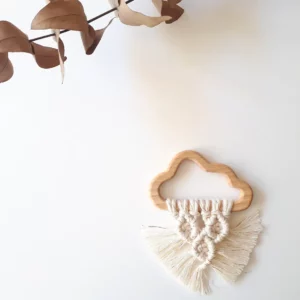 Anneau de dentition bois et macramé Oeko-tex handmade – Nuage – Blanc