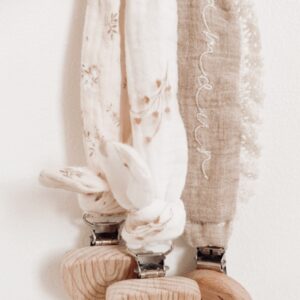 Attache-suçette handmade en coton bio l Coquillage l Amour