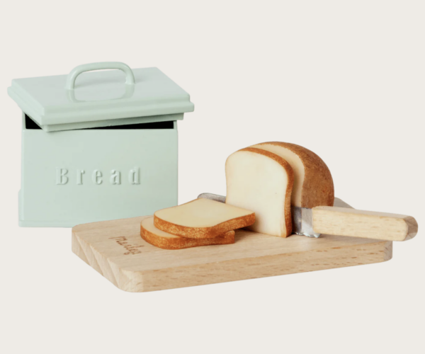 Boîte à pain miniature avec accessoires