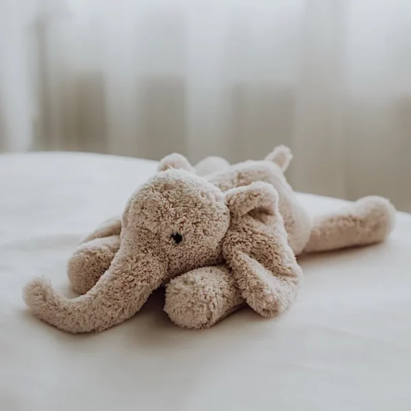 Peluche bruit blanc l Georges l'éléphant l Beige