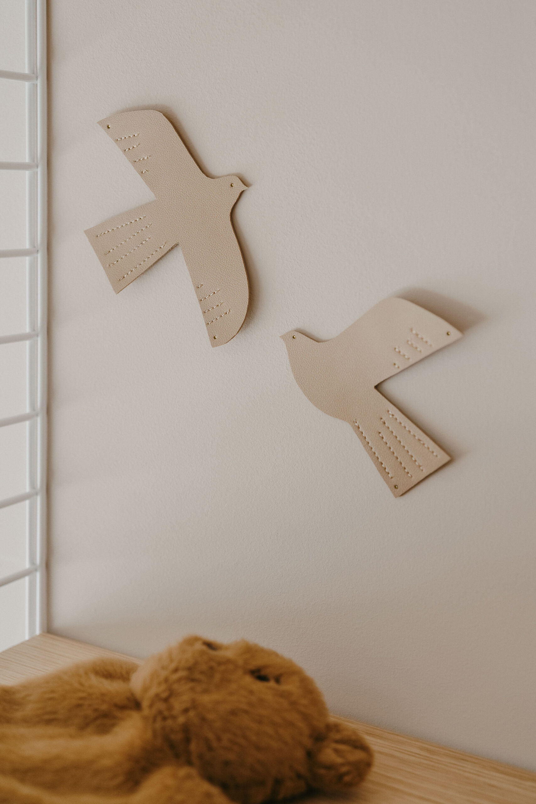 Oiseau en cuir l taille S l caramel – Image 3