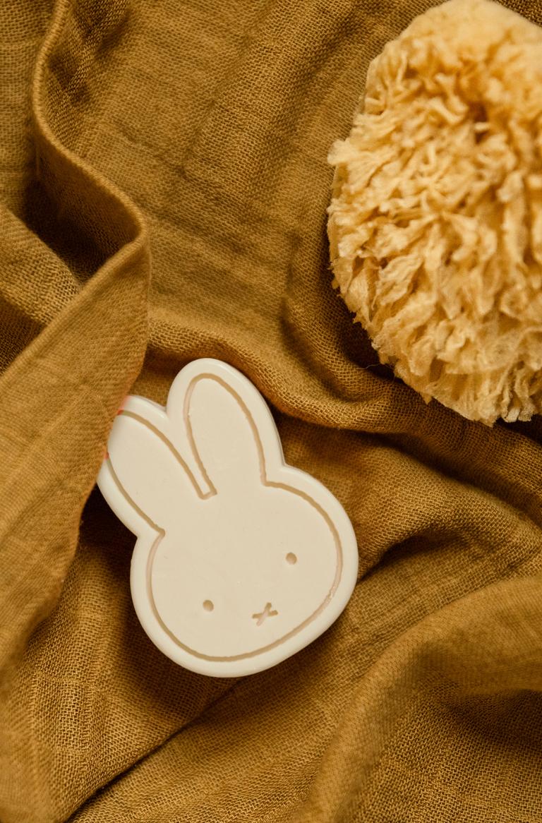 Boite de rangement en silicone l Miffy l Sable – Image 2