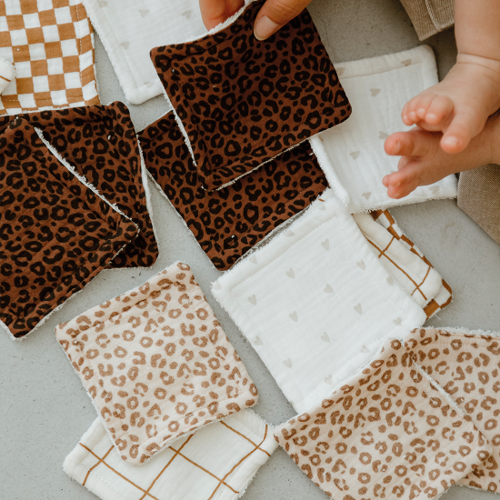 Lot de 4 lingettes lavables en bambou et coton bio l Crème Léopard – Image 3